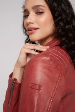 Bikerjacke aus Leder im Vintage Look red
