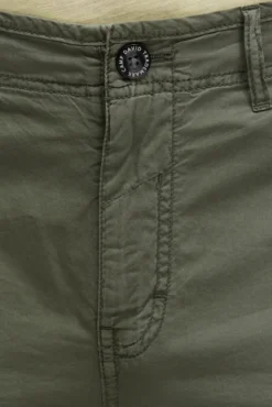 Cargo Shorts mit tonigen Tapes green olive