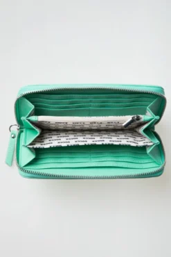 Geldbörse mit Logo-Prägung misty mint