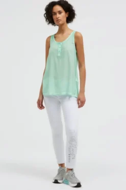 Henley-Top Oil Dyed mit Rückenprint french mint
