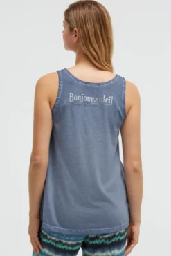 Henley-Top Oil Dyed mit Rückenprint soft azure