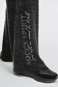 Hose aus Flauschstrick Relaxed Fit black melange