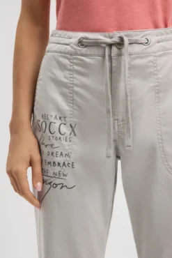 Hose im Joggpants-Stil mit Print fresh grey | XXL