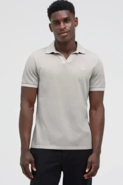 Kurzarmpolo aus Pikee mit Logostick french grey