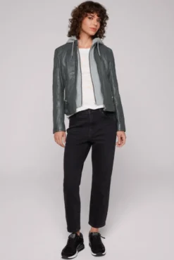Lederjacke im Biker-Stil mit Kapuzeneinsatz dark green | S