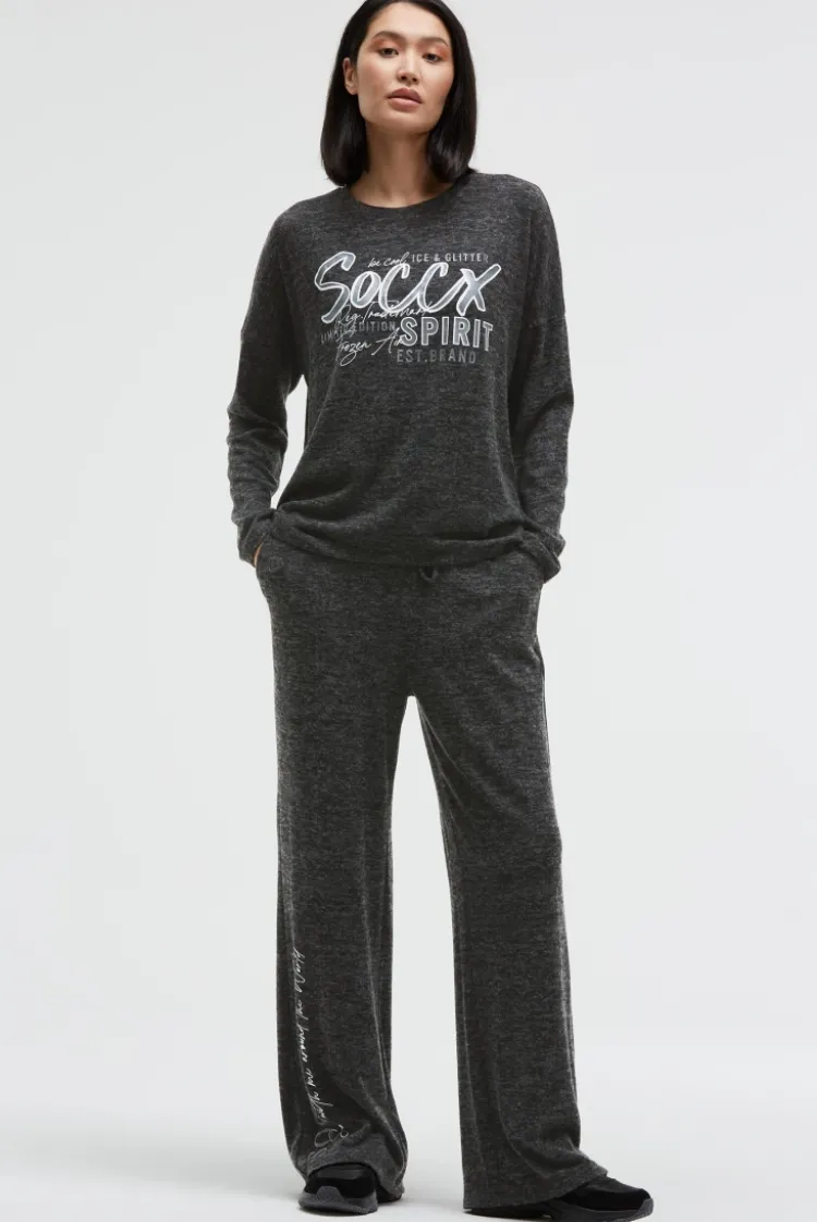 Pullover aus Flauschstrick mit Glimmer Gel Print black melange