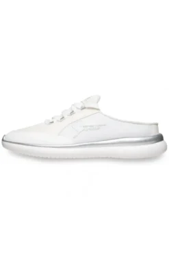 Slip On Sneaker aus Mesh-Textil white