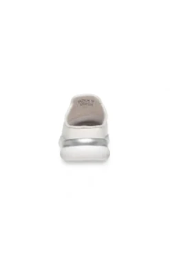 Slip On Sneaker aus Mesh-Textil white