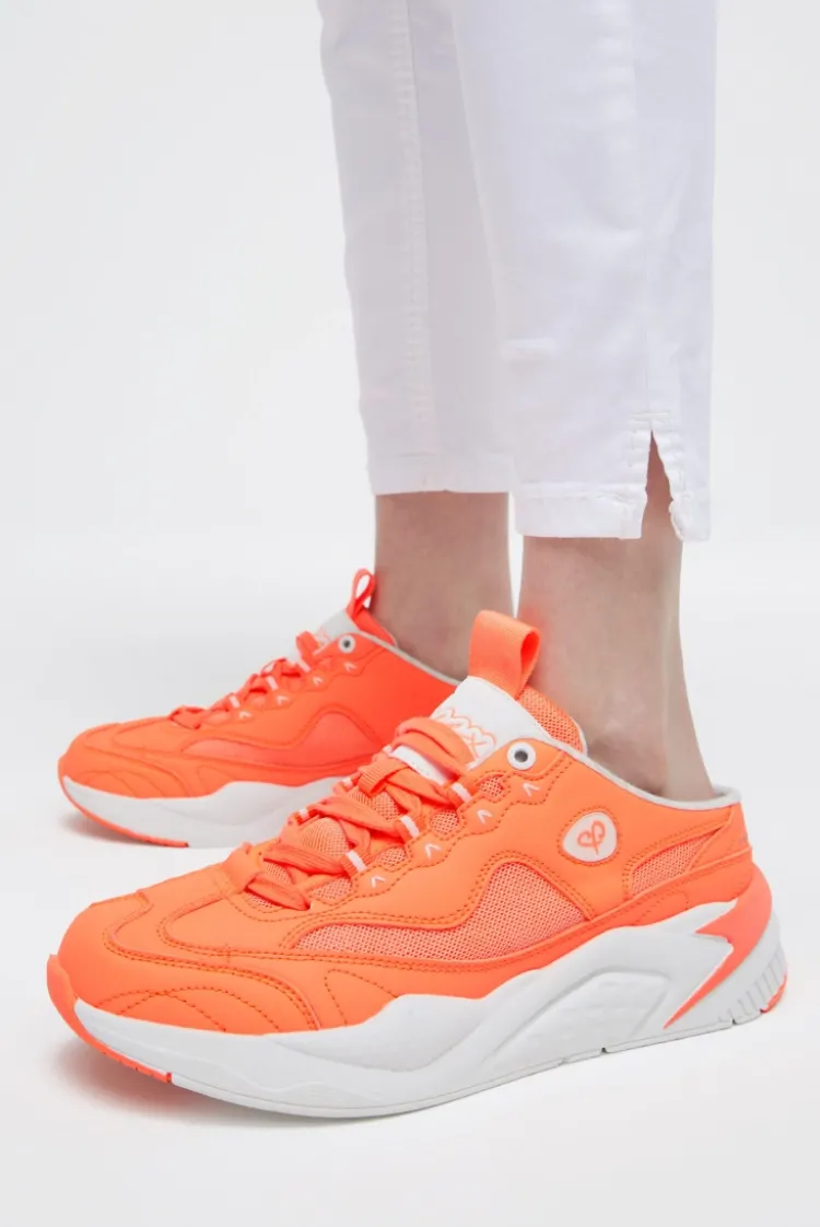 Slip On Sneaker im tonigen Materialmix neon orange