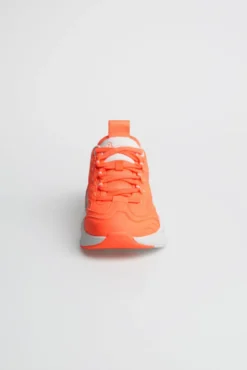 Slip On Sneaker im tonigen Materialmix neon orange