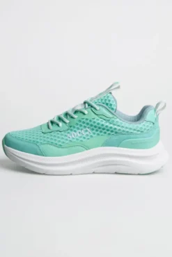 Sneaker im Mesh-Design mit Logostick french mint