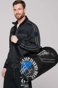Sporttasche im Segel-Design black