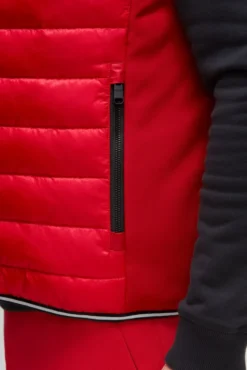 Steppweste im Materialmix mit Prints bright red