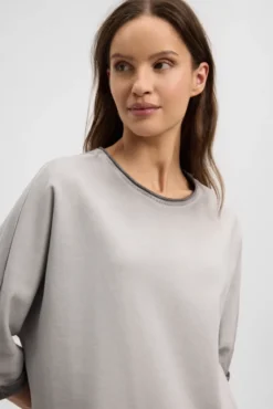 Sweatshirt Oil Dyed mit Kurzarm und Backprint fresh grey