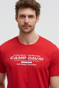 T-Shirt Rundhals mit Frontprint energy red